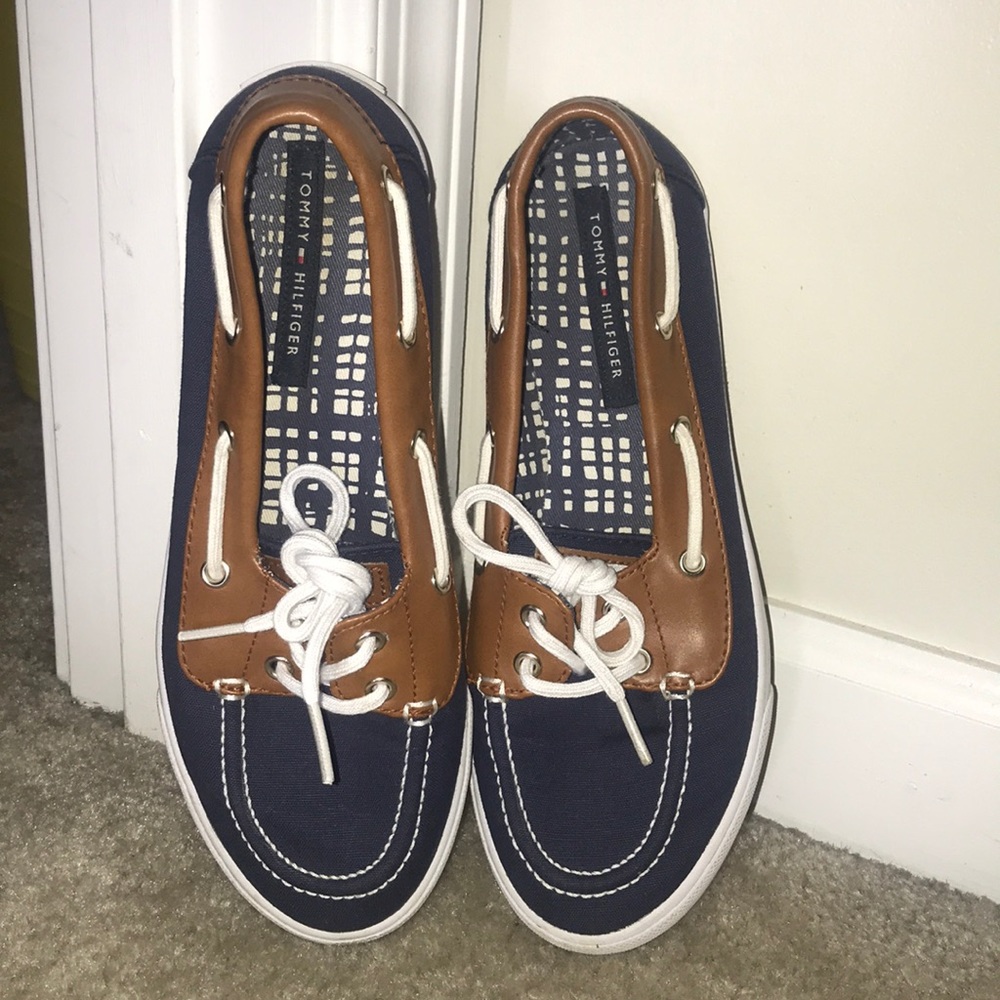 Tommy Hilfiger Blue Tan White Boat Shoes